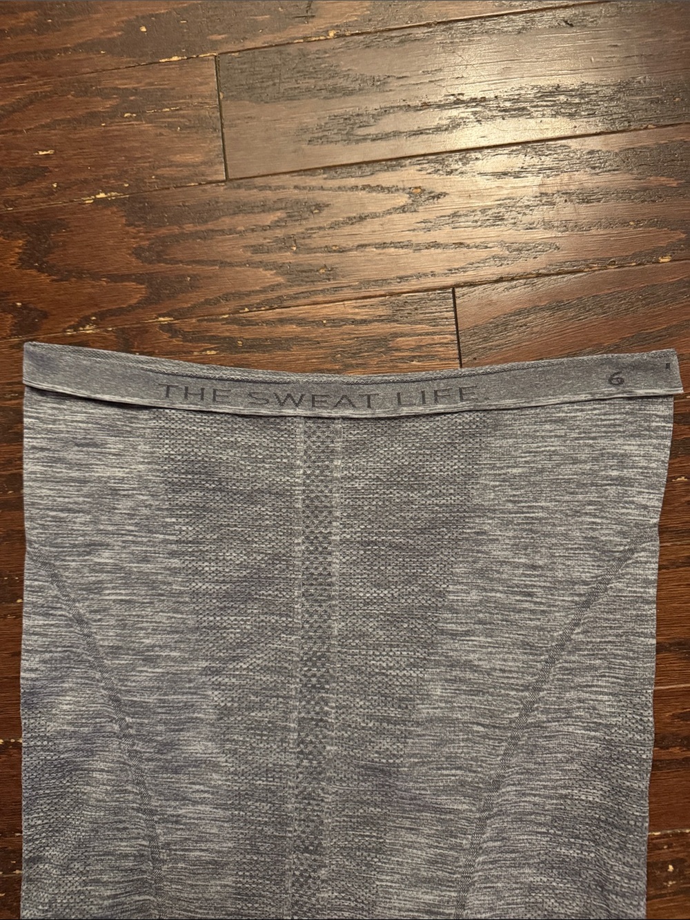 Lululemon Swiftly Tank - Picture 4 of 5